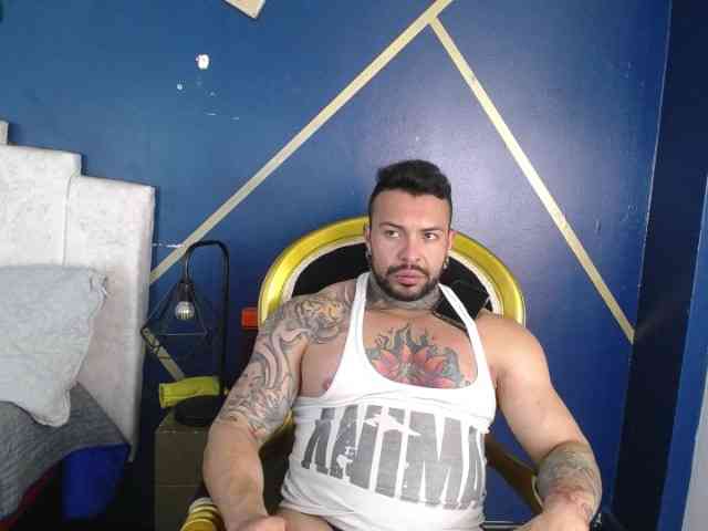MuscleBigguy