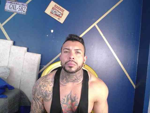 MuscleBigguy