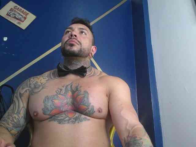 MuscleBigguy