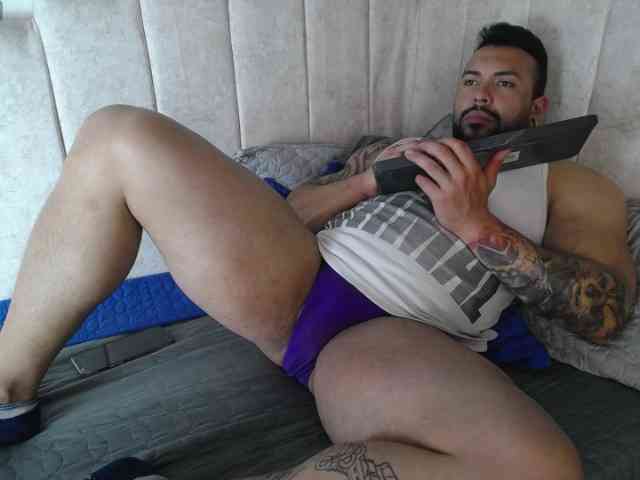 MuscleBigguy