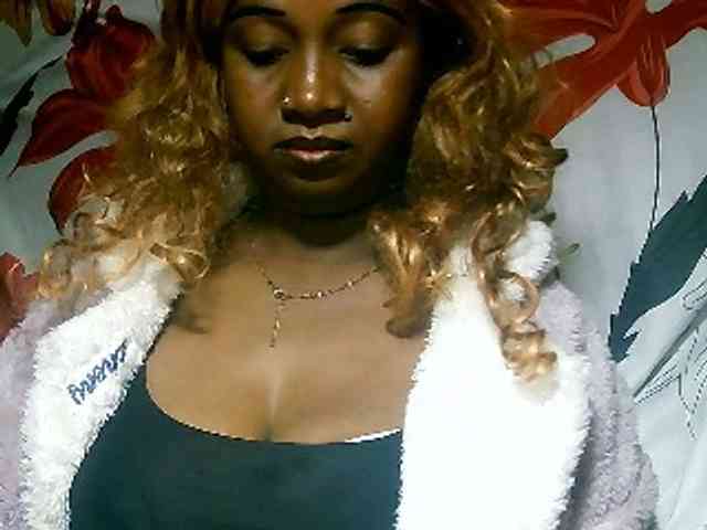Black257 webcam