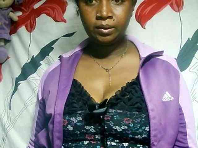 Black257 webcam