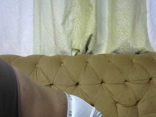 juiciey254's BongaCams show and profile