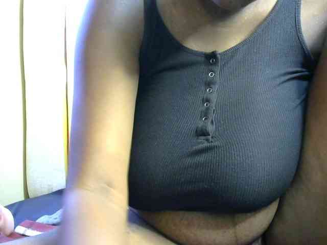 juiciey254 juiciey254