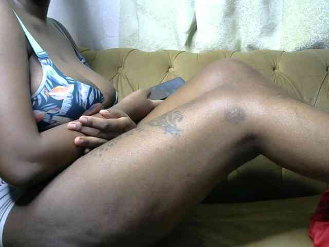 juiciey254 juiciey254