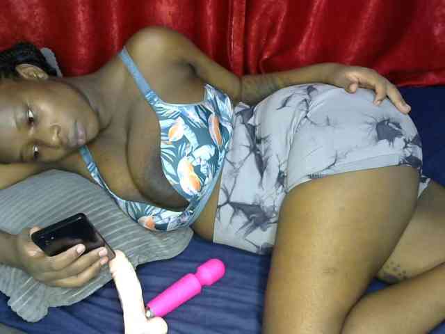 juiciey254 juiciey254