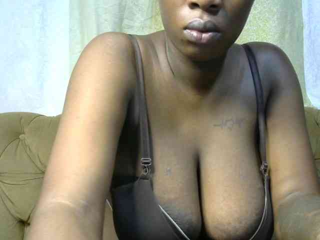 juiciey254 webcam
