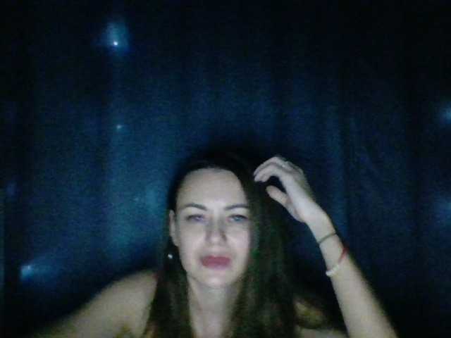 Lovely-Ly's BongaCams show and profile