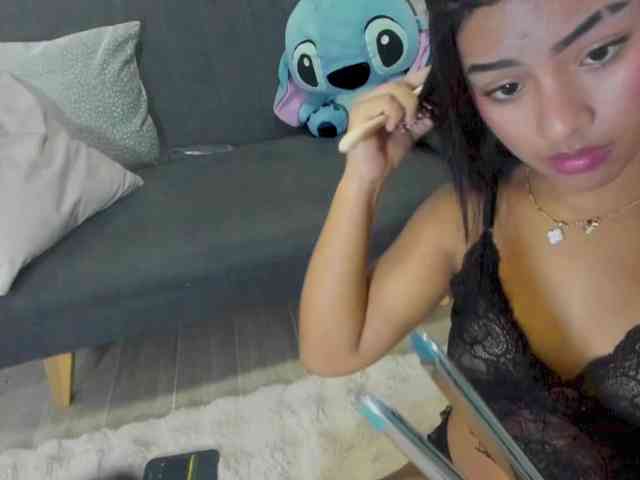 Aura-torres webcam