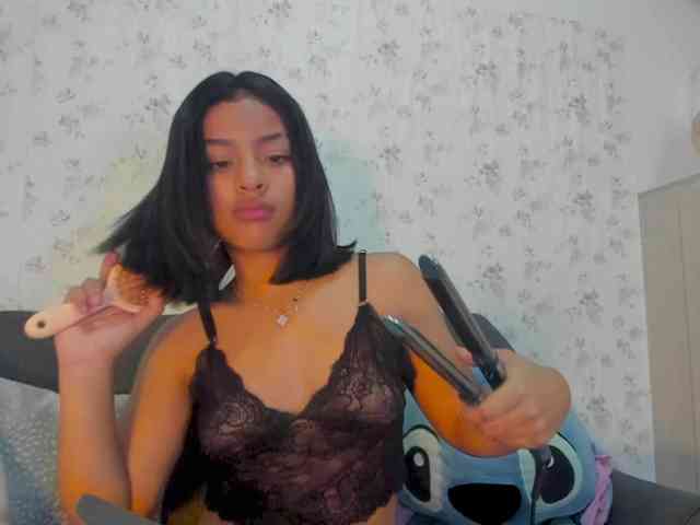 Aura-torres webcam