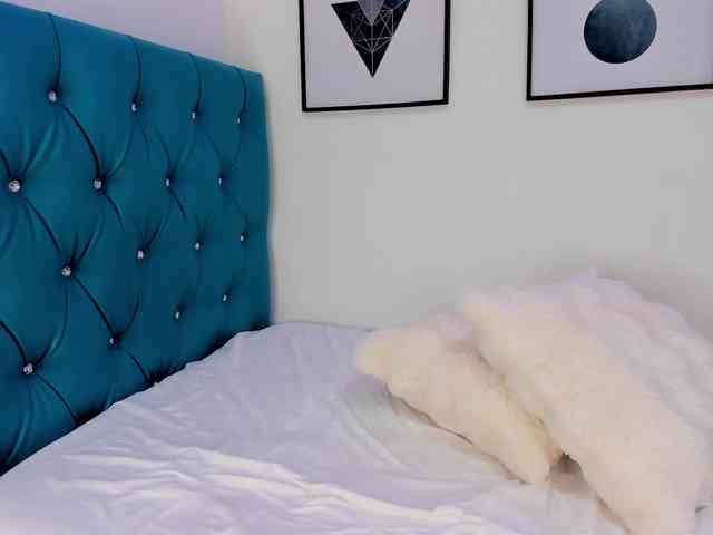 candyluna webcam