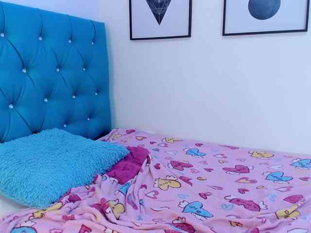 candyluna webcam