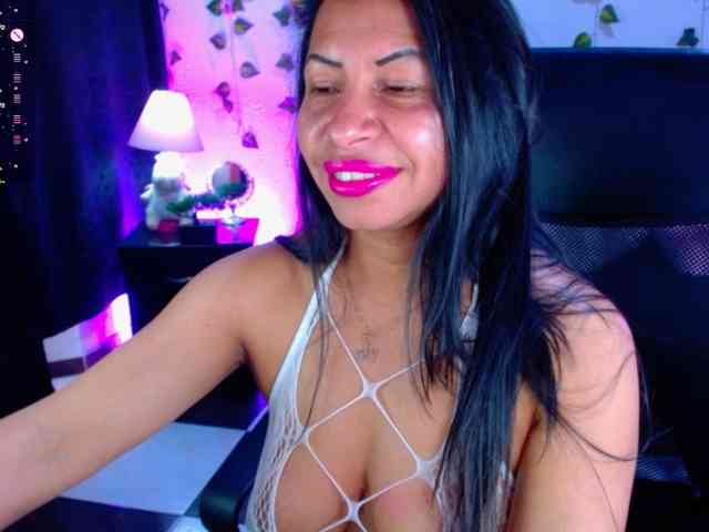 AbbyPrincessAGT webcam