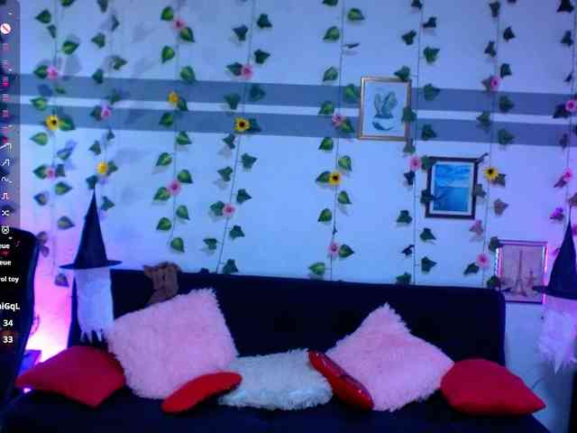 AbbyPrincessAGT webcam