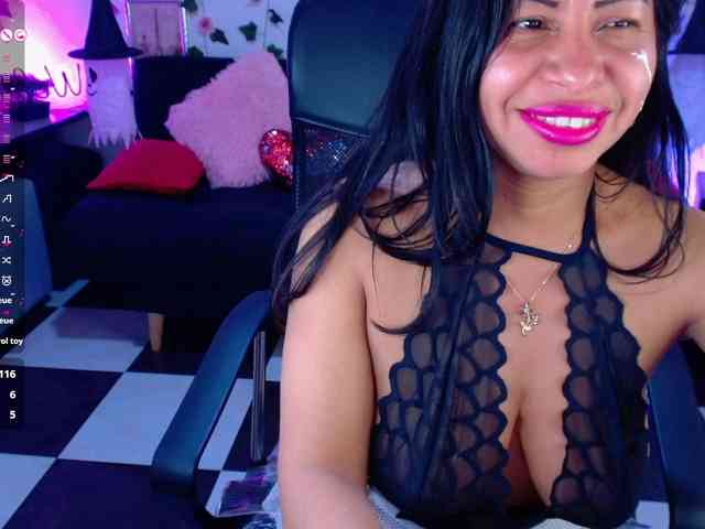 AbbyPrincessAGT webcam