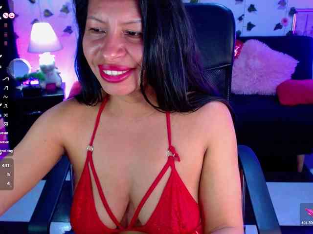AbbyPrincessAGT Live Webcam on BongaCams