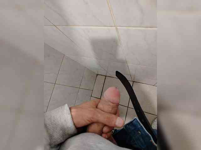 Webcamboy Live Webcam on BongaCams