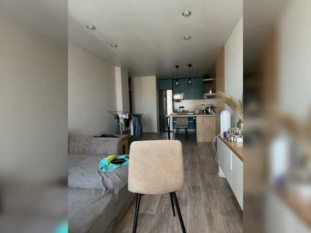 HotWillow's BongaCams profile