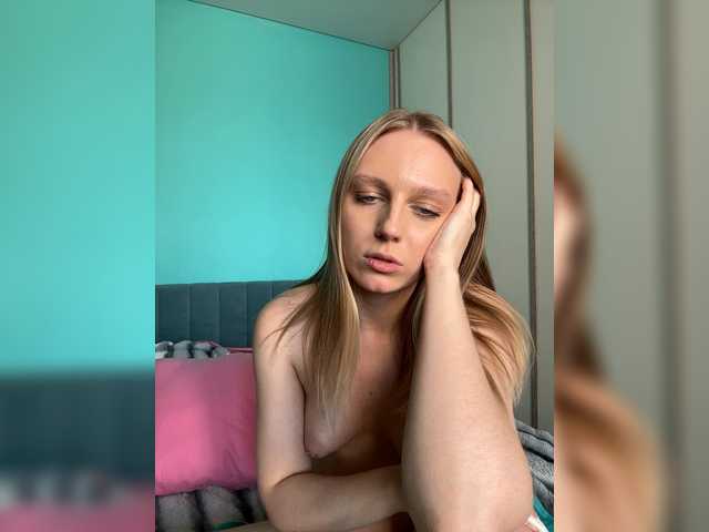 HotWillow's BongaCams show and profile