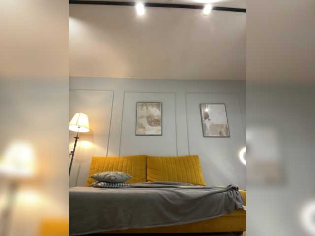 HotWillow's BongaCams show and profile