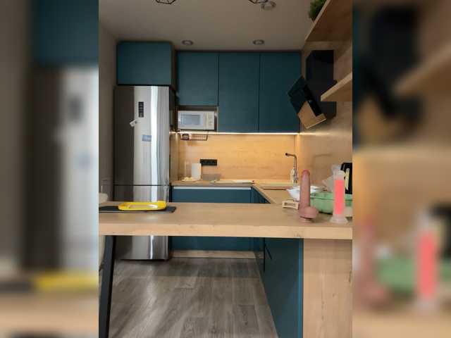 HotWillow's BongaCams profile