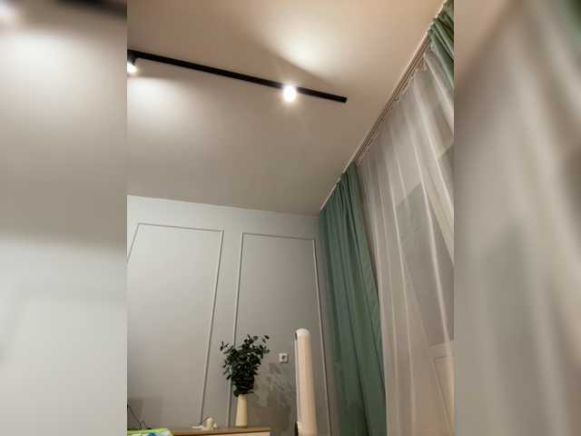 HotWillow's BongaCams show and profile