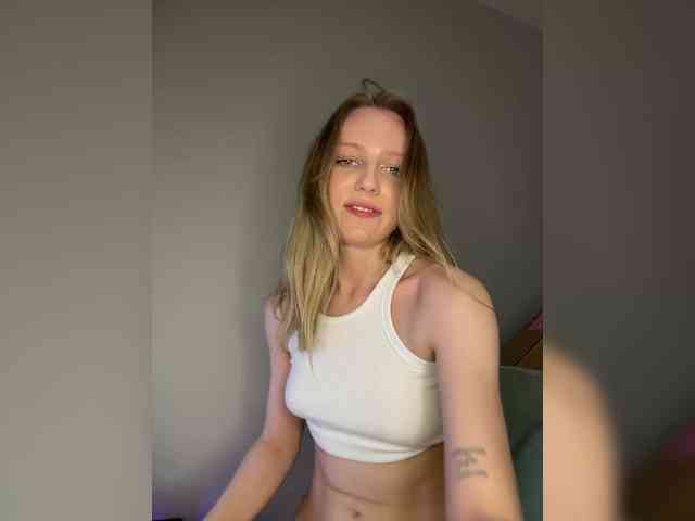 HotWillow webcam