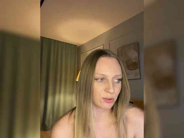 HotWillow webcam