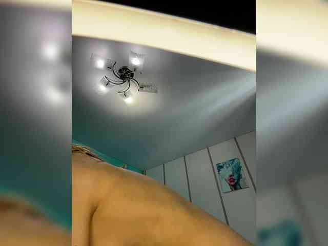HotWillow webcam