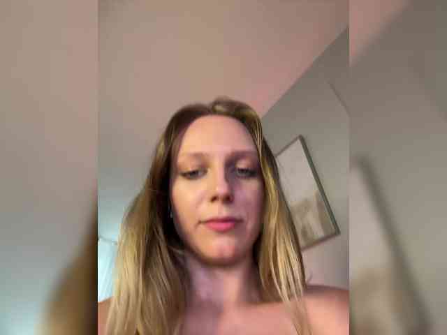 HotWillow webcam