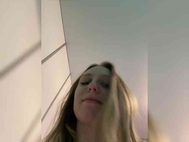 HotWillow webcam