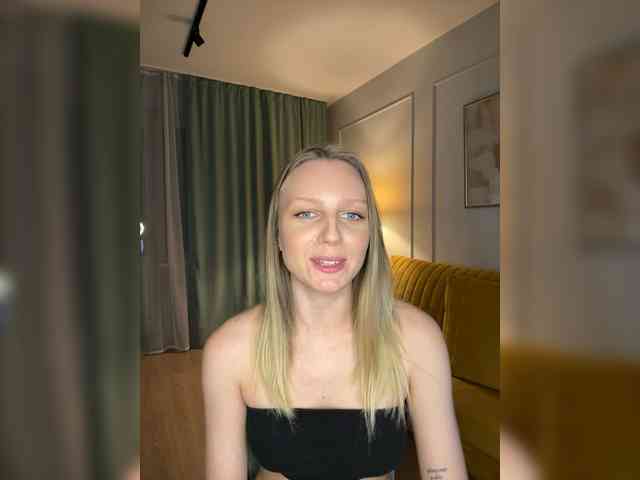 HotWillow webcam