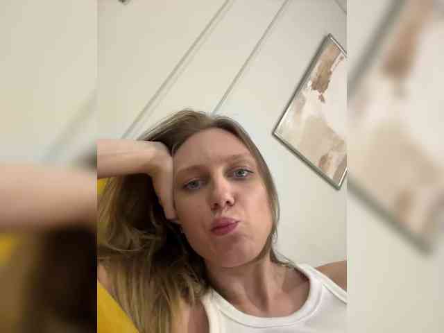 HotWillow webcam