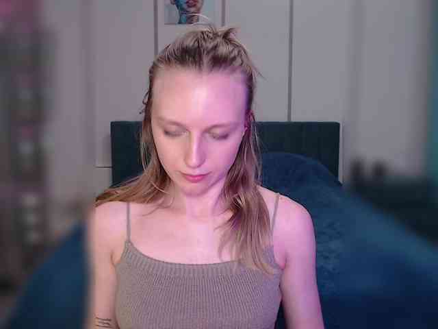 videochat random HotWillow