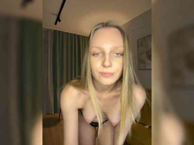 HotWillow webcam