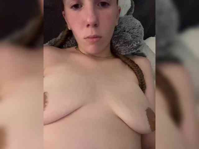 FreakyFaith webcam