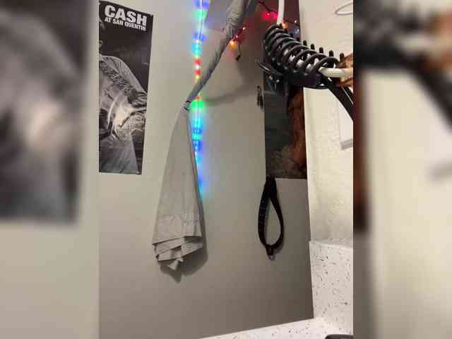 FreakyFaith webcam