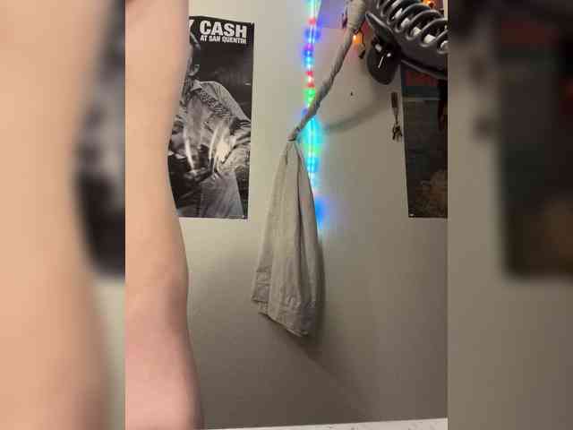 FreakyFaith webcam