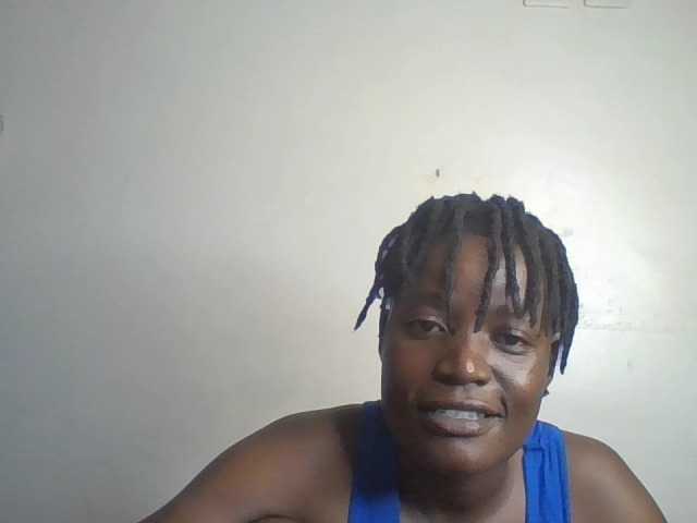 Yourdreamgirl's BongaCams show and profile