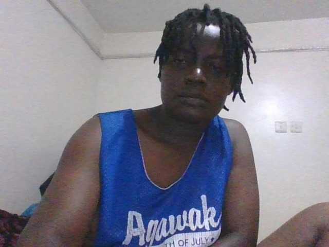 Yourdreamgirl's BongaCams show and profile