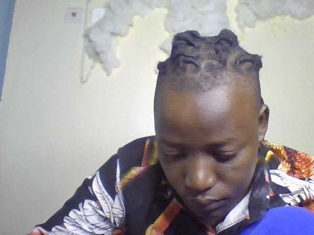  YourDreamGirl chat room