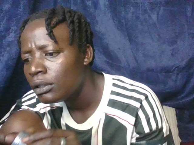 Yourdreamgirl's BongaCams show and profile