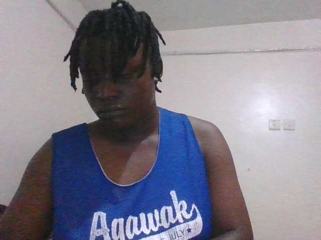 Yourdreamgirl's BongaCams show and profile