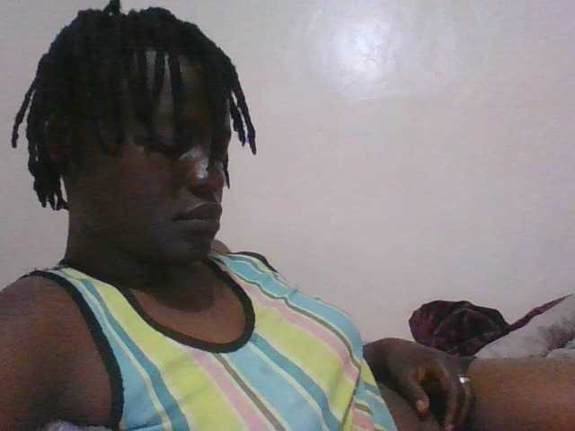 Yourdreamgirl's BongaCams show and profile