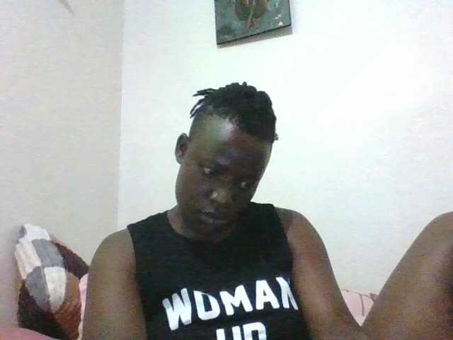 Yourdreamgirl's BongaCams show and profile