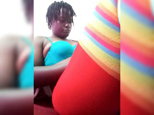 Yourdreamgirl's BongaCams show and profile