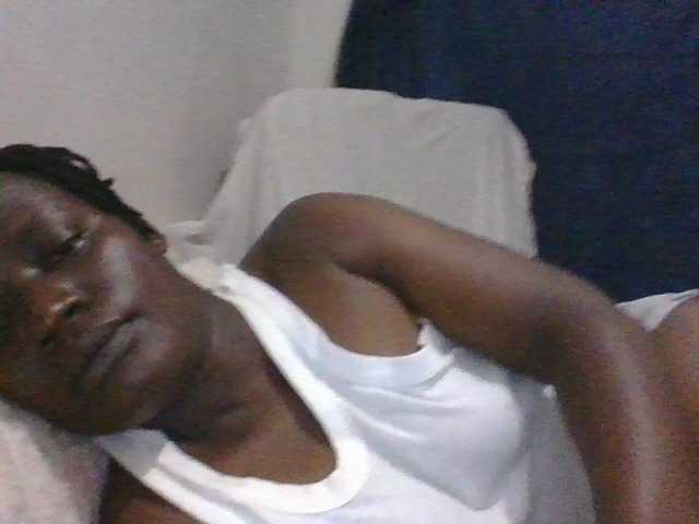 Yourdreamgirl's BongaCams show and profile