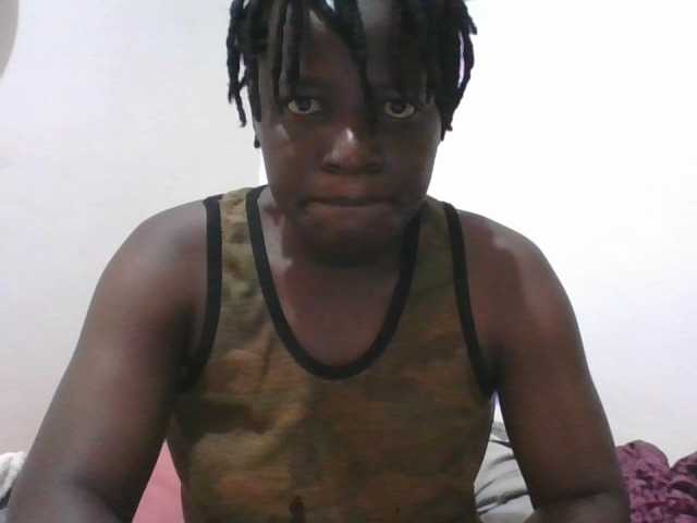 Yourdreamgirl's BongaCams show and profile