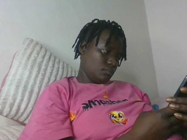 Yourdreamgirl's BongaCams show and profile