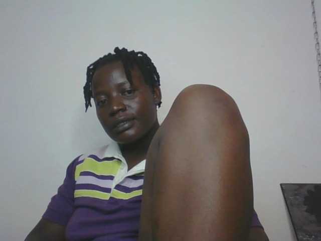 Yourdreamgirl's BongaCams show and profile